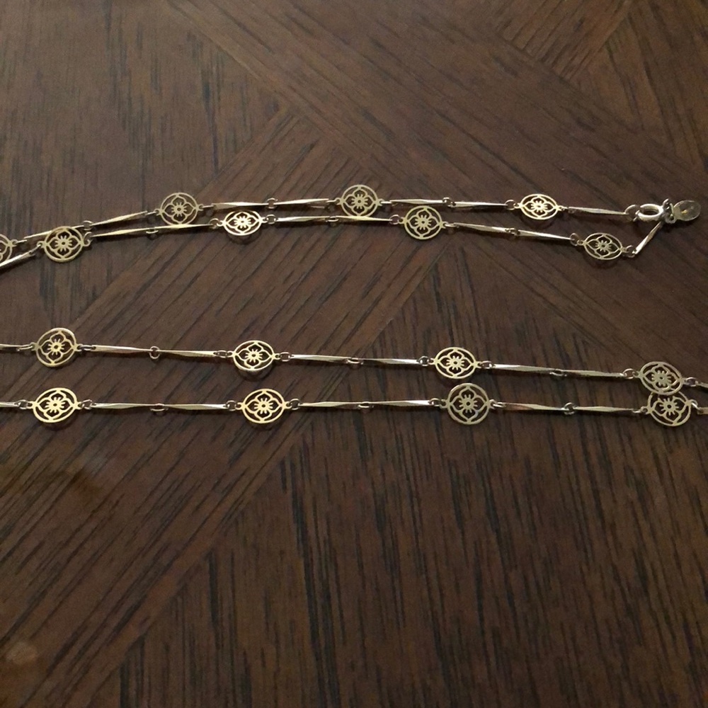 Vintage Avon Flower Necklace Excellent Condition🌟
